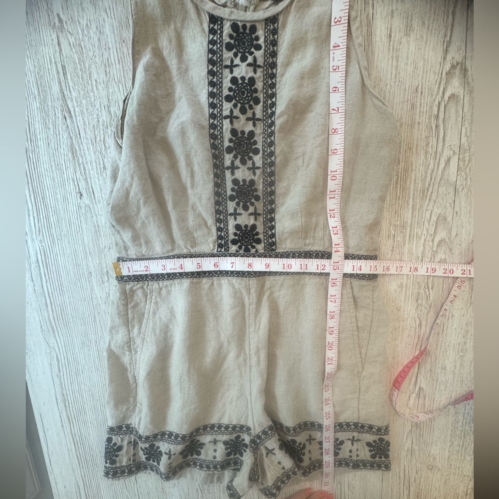 Ann Taylor LOFT Linen Shorts Romper 6P - Picture 3 of 9